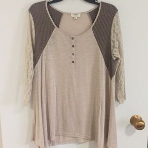 Umgee three-quarter length shirt